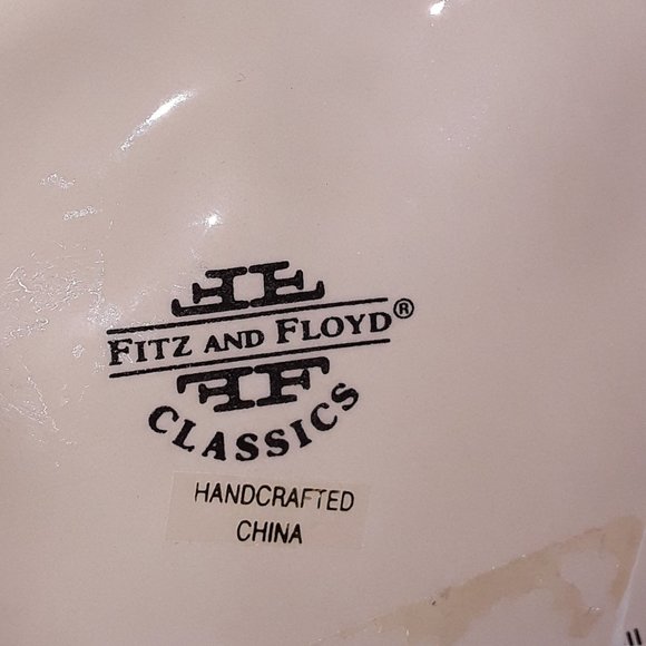 Santa Snowy Woods Canape Plate Platter Wall Hanging FITZ & FLOYD